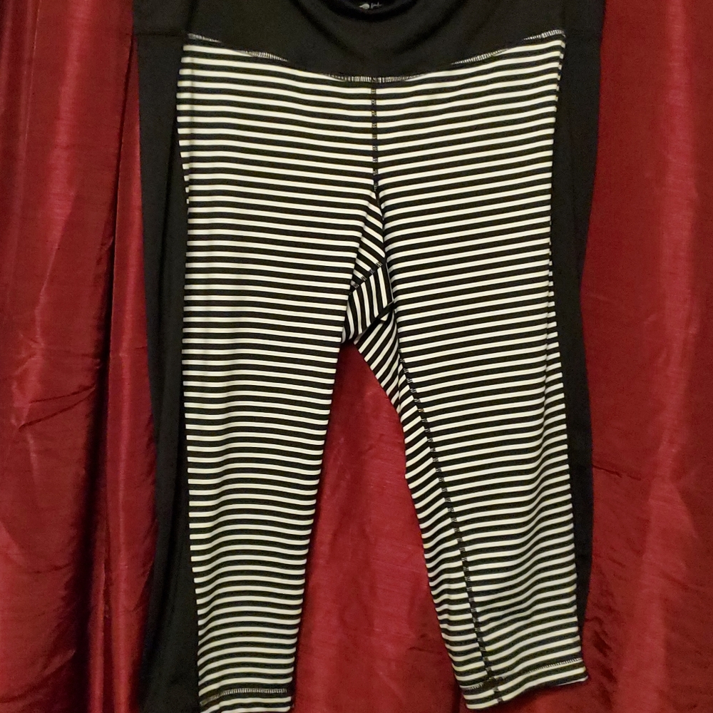 Ideology compression capris  Xxl